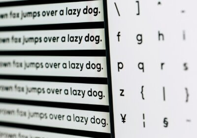 How to mix more than two fonts without creating visual chaos